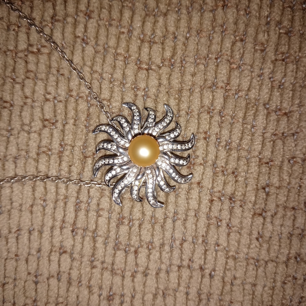 Ray of light necklace
